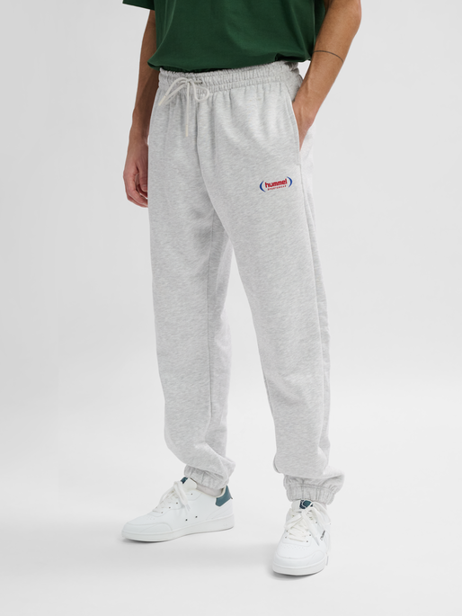 hmlFELIX REGULAR PANTS, LIGHT GREY MELANGE, model