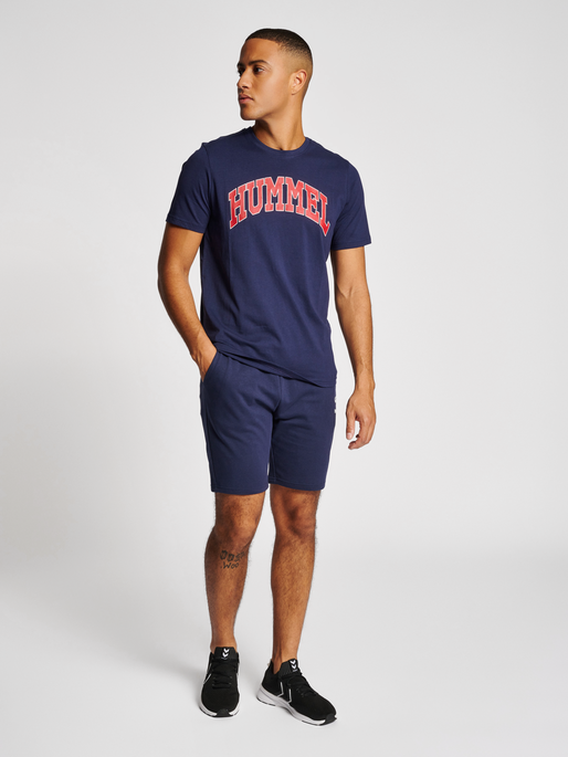 hmlIC BILL T-SHIRT, 7666, model