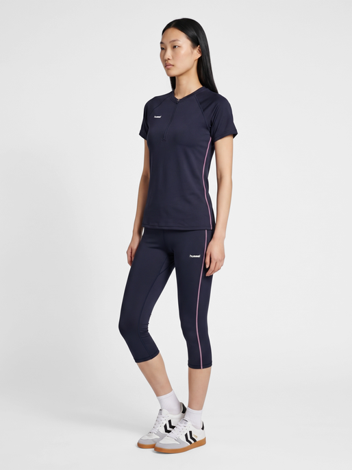 hmlPRIMA W HALF ZIP T-SHIRT S/S, NIGHT SKY, model