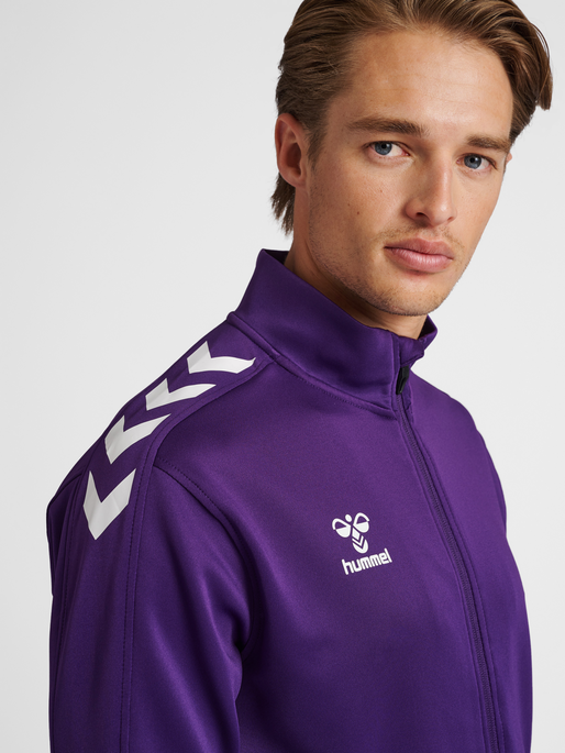 hmlCORE XK POLY ZIP SWEAT, ACAI, model