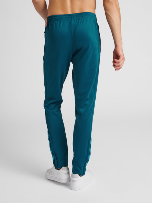 hmlCORE XK POLY PANTS, BLUE CORAL, model