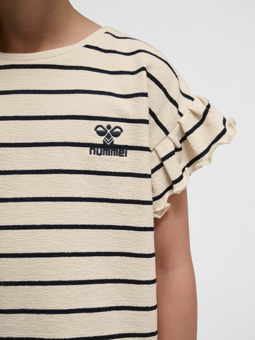 hmlAJMA T-SHIRT S/L, WHITECAP GRAY, model