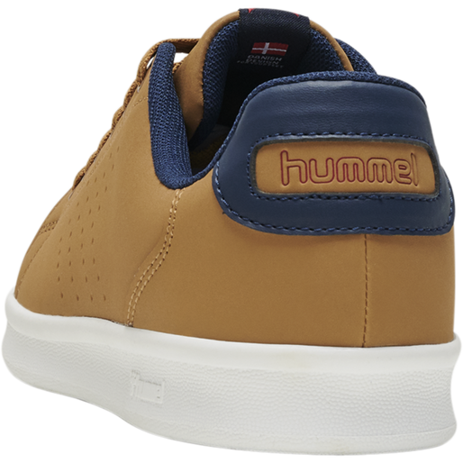 BUSAN SYNTH. NUBUCK, RUBBER, packshot