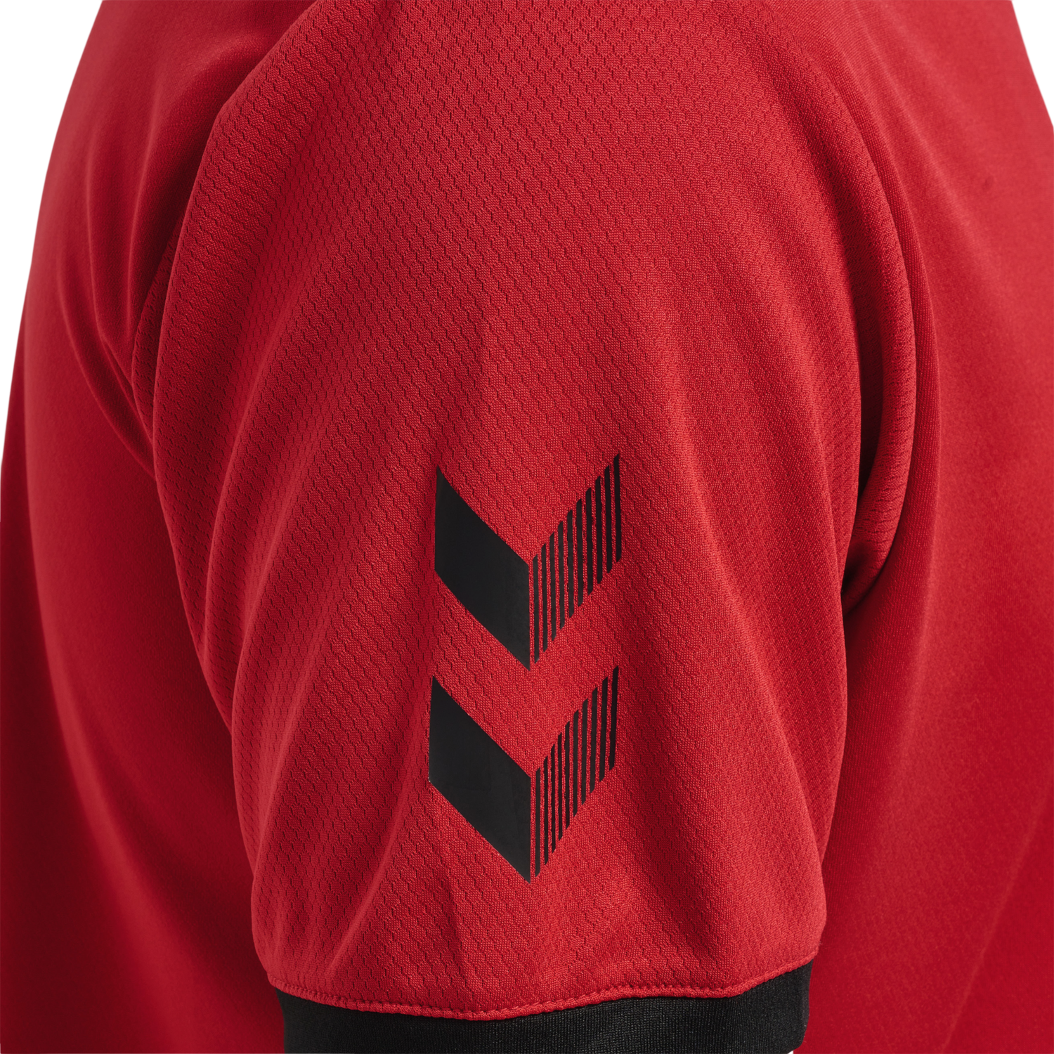 hmlQ4 POLY JERSEY S/S, POMPEIAN RED, packshot