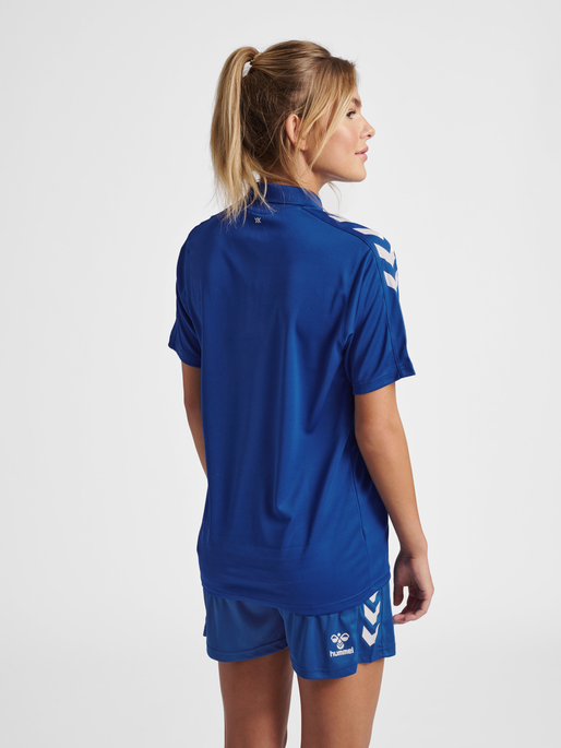 hmlCORE XK FUNCTIONAL POLO WOMAN, TRUE BLUE, model