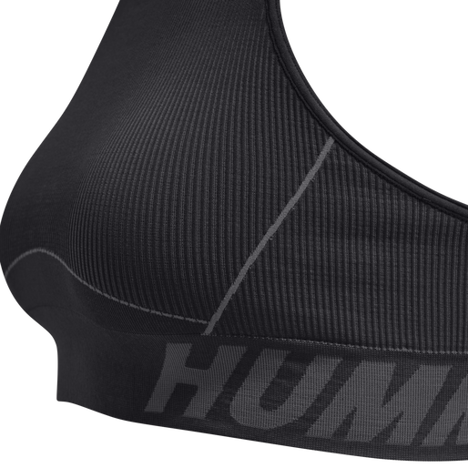 hmlTE CHRISTEL SEAMLESS SPORTS TOP, BLACK/ASPHALT MELANGE hmlTE CHRISTEL SEAMLESS SPORTS TOP, BLACK/ASPHALT MELANGE, packshot