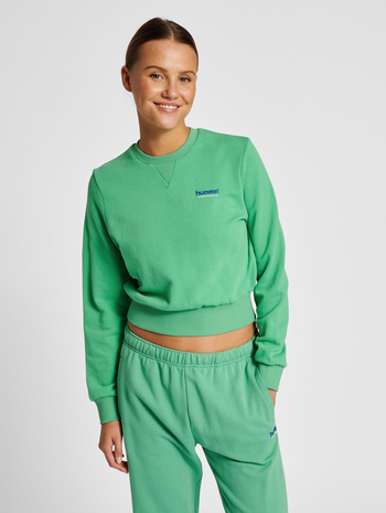hmlLGC SHAI SHORT SWEATSHIRT, GREEN SPRUCE, model
