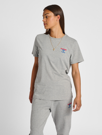 hmlIC DAYTON T-SHIRT, GREY MELANGE, model