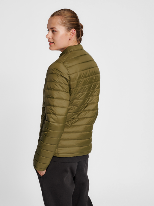 hmlRED QUILTED JACKET WOMAN, DARK OLIVE, model
