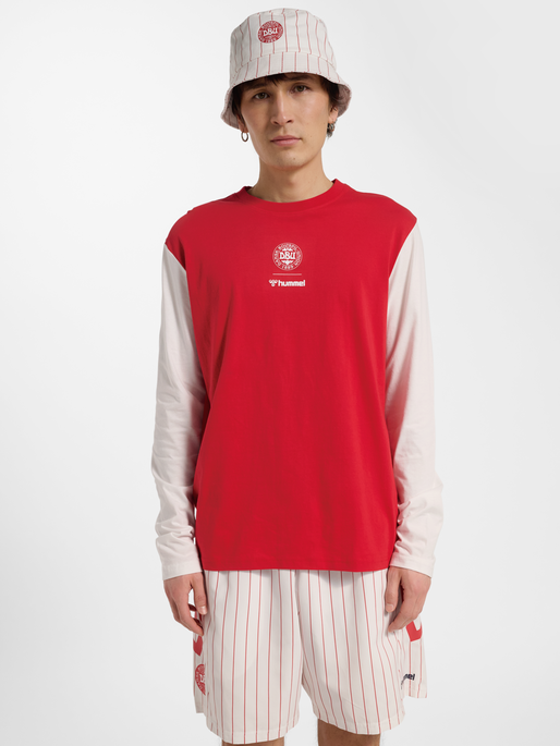 DBU 26 FAN RED-WHITE TEE LS, TANGO RED/WHITE, model