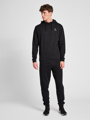 hmlOFFGRID PANTS, JET BLACK, model