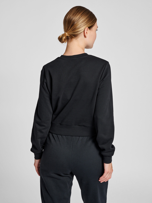 hmlLGC SHAI SHORT SWEATSHIRT, BLACK, model