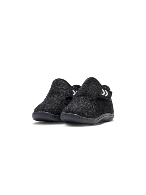 WOOL SLIPPER INFANT  , BLACK, packshot