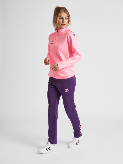 hmlCORE XK HALF ZIP SWEAT WOMAN, COTTON CANDY, model