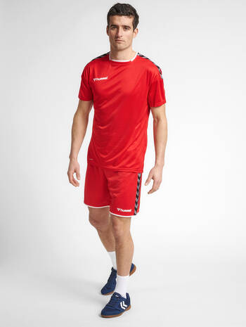 hmlAUTHENTIC POLY JERSEY S/S, TRUE RED, model