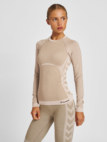 hmlCLEA SEAMLESS TIGHT T-SHIRT LS, CHATEAU GRAY, model