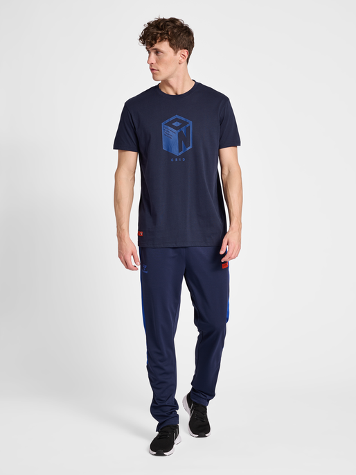 hmlPRO GRID COTTON T-SHIRT S/S, 7094, model