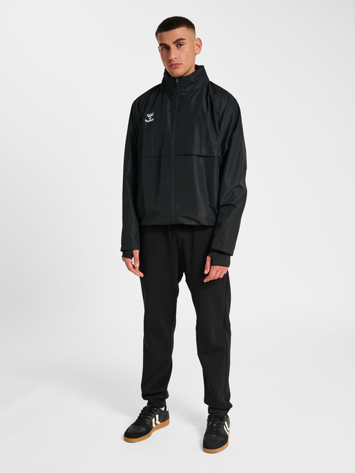 hmlGO SHELL JACKET, BLACK, model