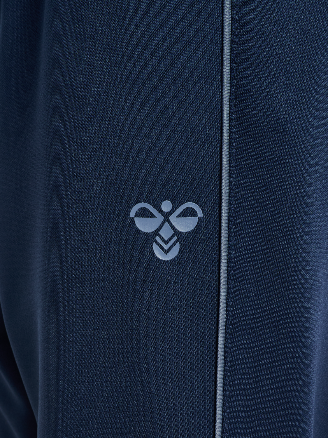hmlJR REG TUKAS TRACK SUIT, DRESS BLUES, packshot