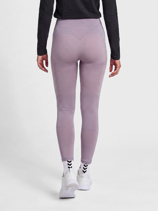 hmlCLEA SEAMLESS MID WAIST TIGHTS, NIRVANA MELANGE, model