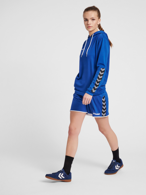 hmlAUTHENTIC POLY SHORTS WOMAN, TRUE BLUE, model