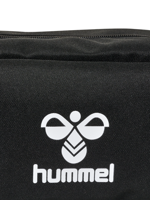 hmlESSENTIAL TOILETRY BAG, BLACK hmlESSENTIAL TOILETRY BAG, BLACK, packshot