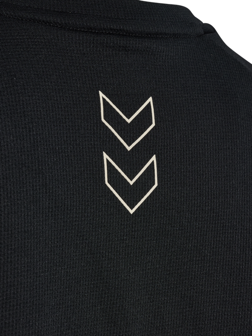 hmlCOURT LIGHT WEIGHT T-SHIRT W, LIGHT GREY/BLACK hmlCOURT LIGHT WEIGHT T-SHIRT W, LIGHT GREY/BLACK, packshot