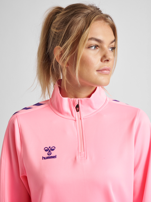 hmlCORE XK HALF ZIP SWEAT WOMAN, COTTON CANDY, model