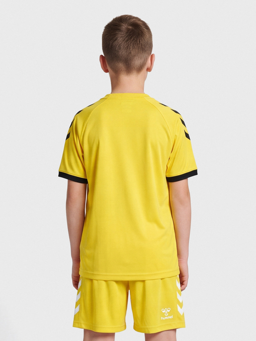 hmlCORE VOLLEY TEE KIDS, BLAZING YELLOW, model
