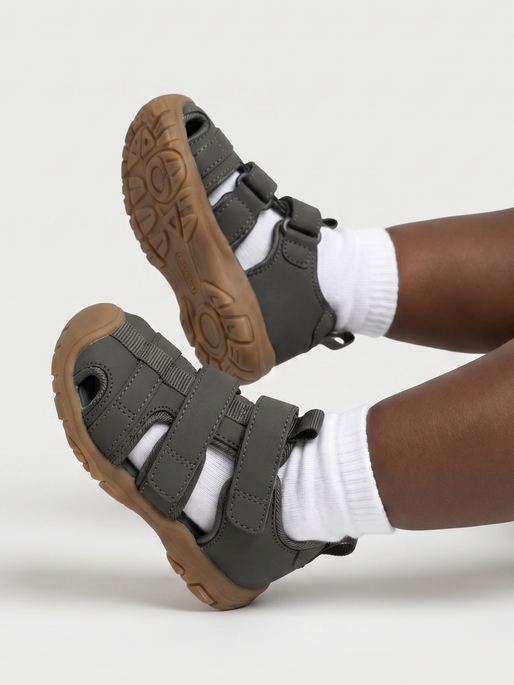 SANDAL VELCRO INFANT, EIFFEL TOWER, model