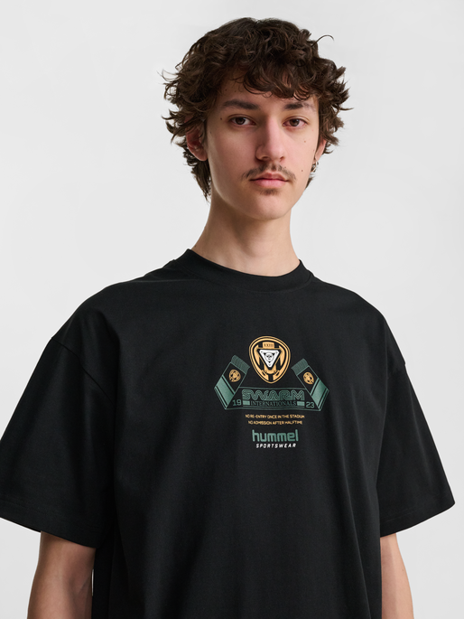 hmlLOOSE T-SHIRT S/S SCARF, BLACK, model