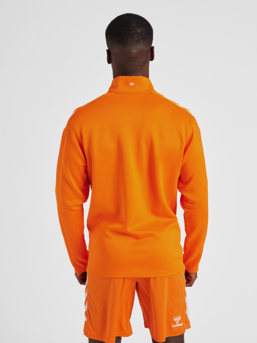 hmlCORE XK POLY ZIP SWEAT, ORANGE TIGER, model