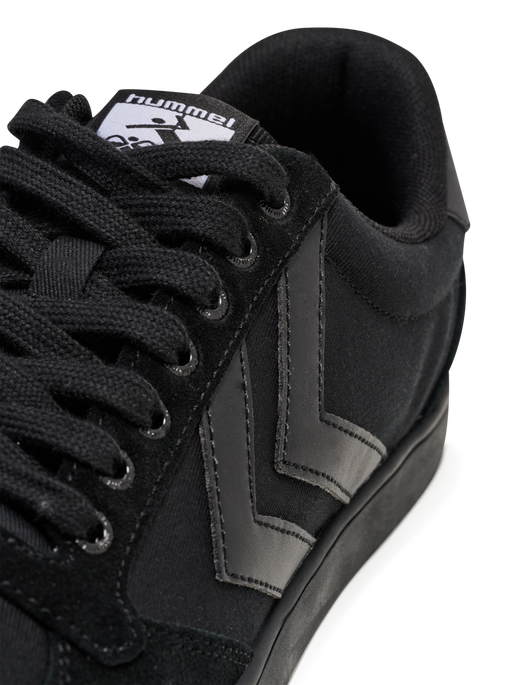 SLIMMER STADIL TONAL LOW, BLACK, packshot