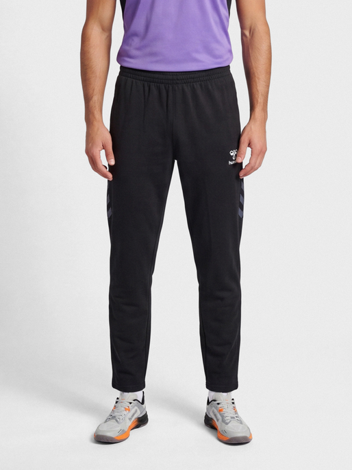 hmlAUTHENTIC CO TRAINING PANTS, BLACK, model