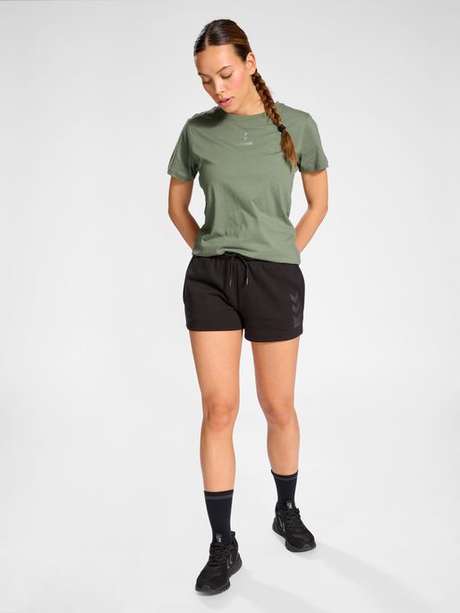 hmlACTIVE CHEVRONS CO TEE S/S WOMAN, SEA SPRAY, model