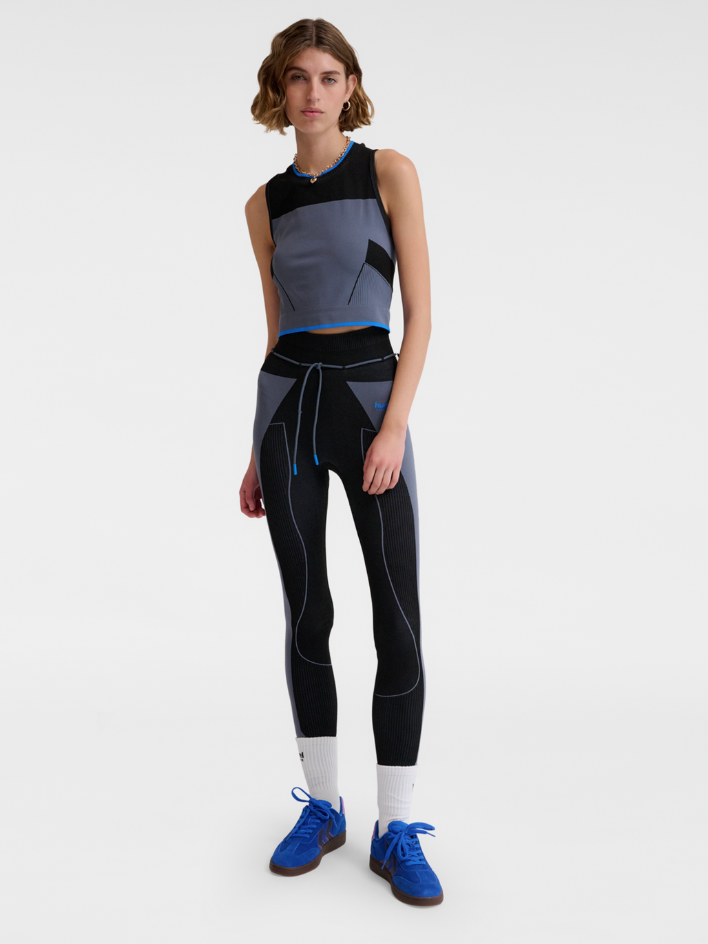 hmlSEAMLESS TOP, STORMY WEATHER, model