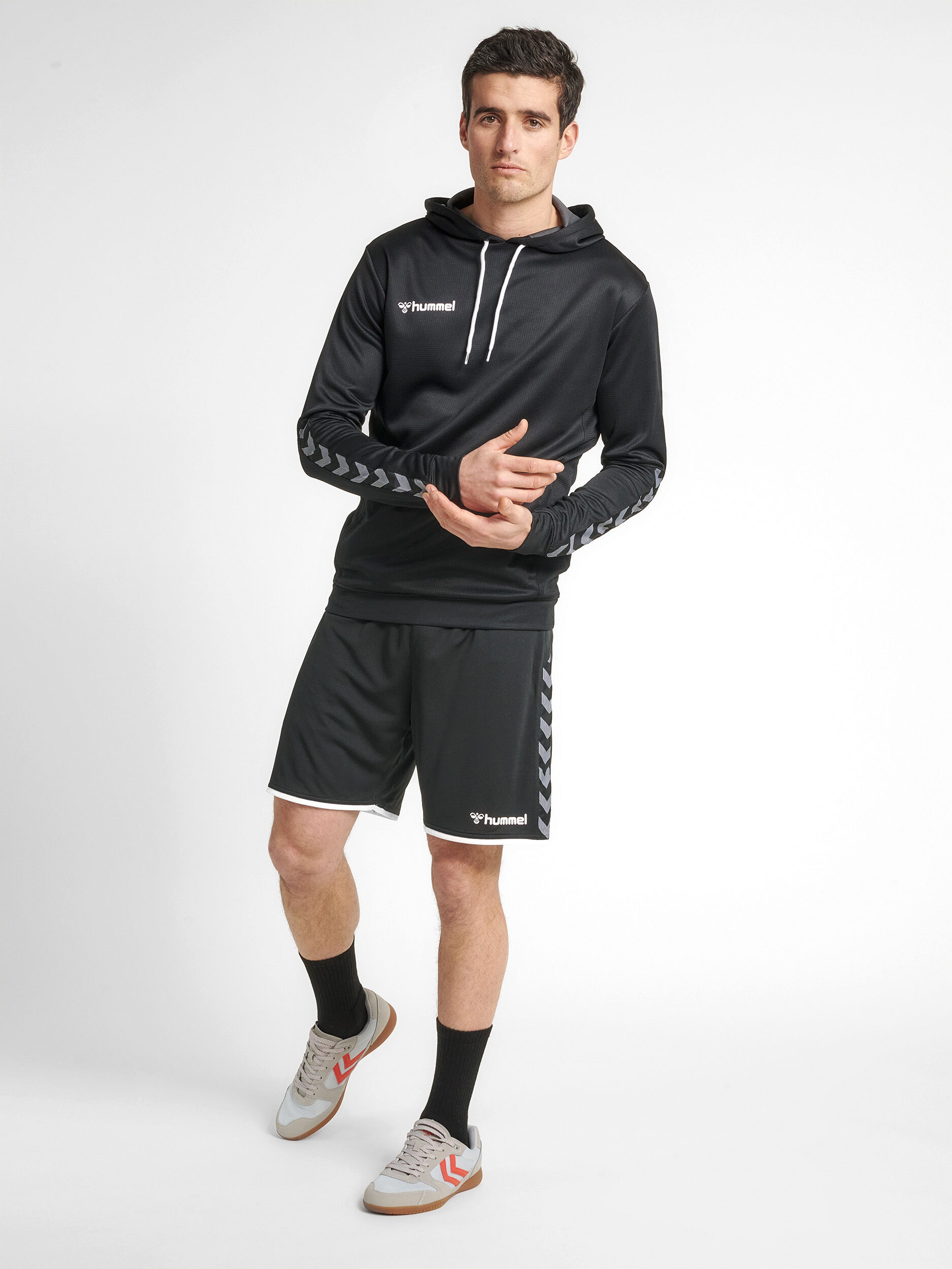 Hummel authentic hotsell charge zip hoodie