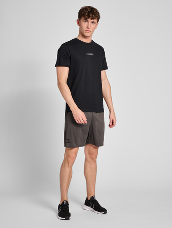 hmlOFFGRID TEE S/S, JET BLACK, model