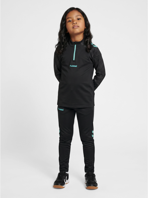 hmlBLAZE 2.0 TRAINING HALF ZIP KIDS, BLACK/POOL BLUE, model