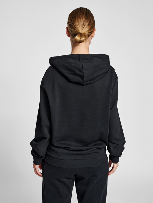 hmlLGC AUSTIN HOODIE, BLACK, model