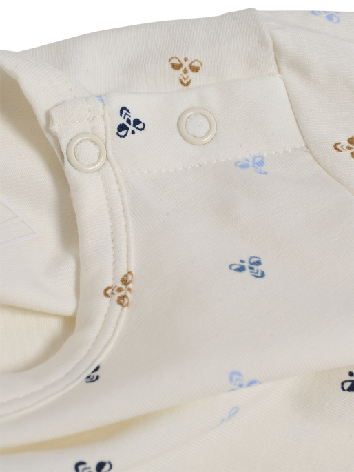 hmlBEESY BODY S/S, BLACK IRIS, packshot