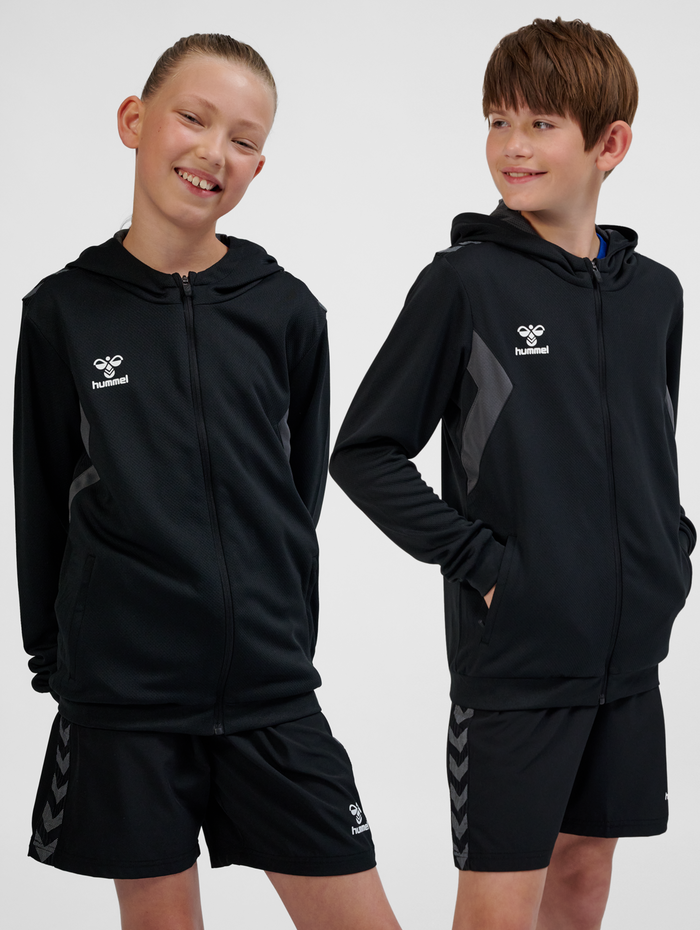 hmlAUTHENTIC PL ZIP HOODIE KIDS, BLACK, model