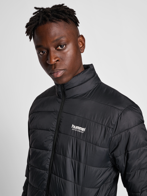 hmlWIND PUFF JACKET, BLACK, model