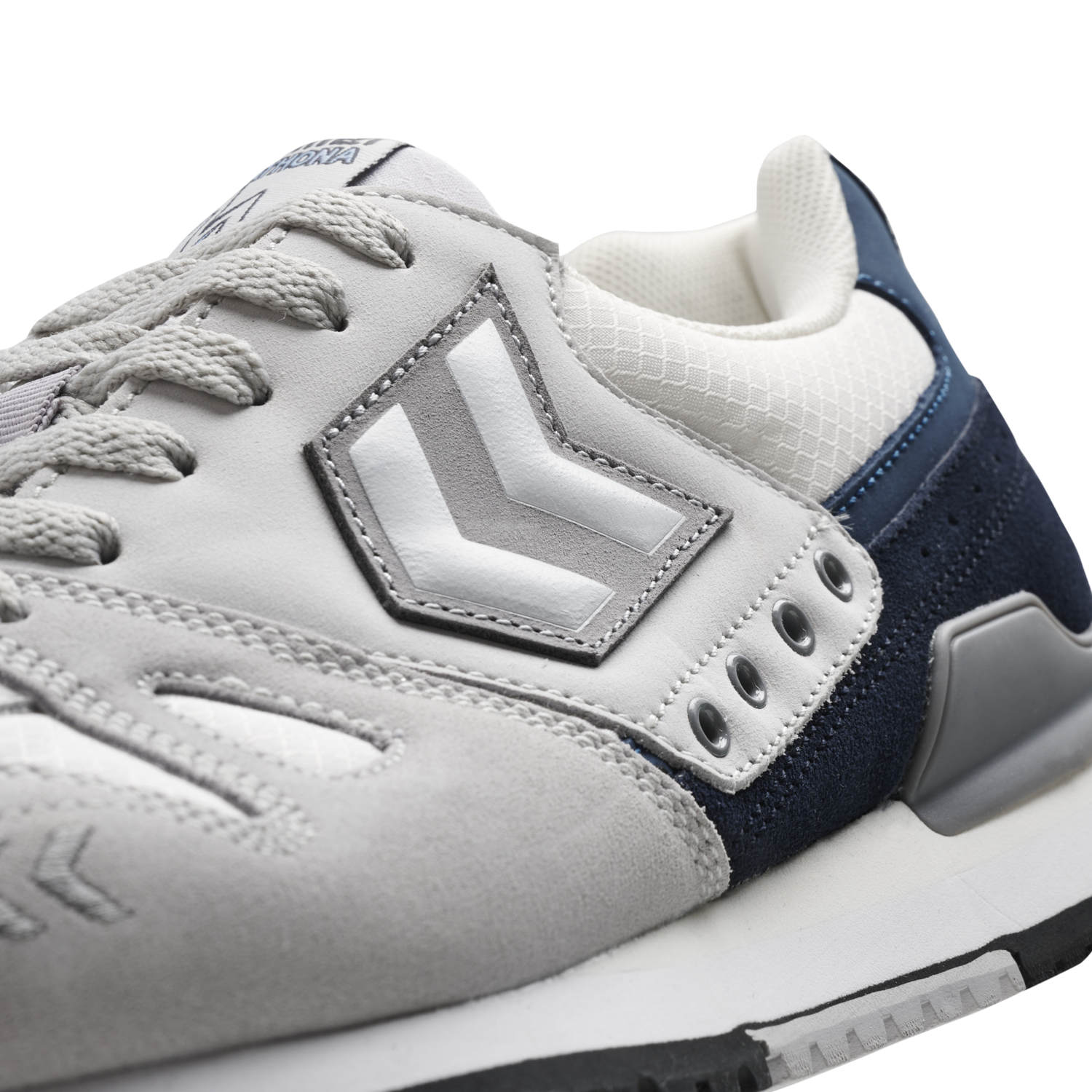 MARATHONA RIPSTOP, WHITE/LUNAR ROCK, packshot