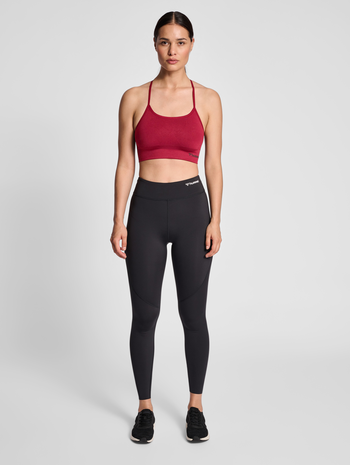 hmlTIFFY SEAMLESS SPORTS TOP, CABERNET, model
