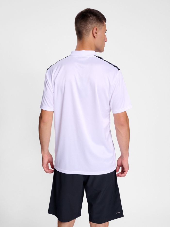 hmlAUTHENTIC FUNCTIONAL POLO, WHITE, model