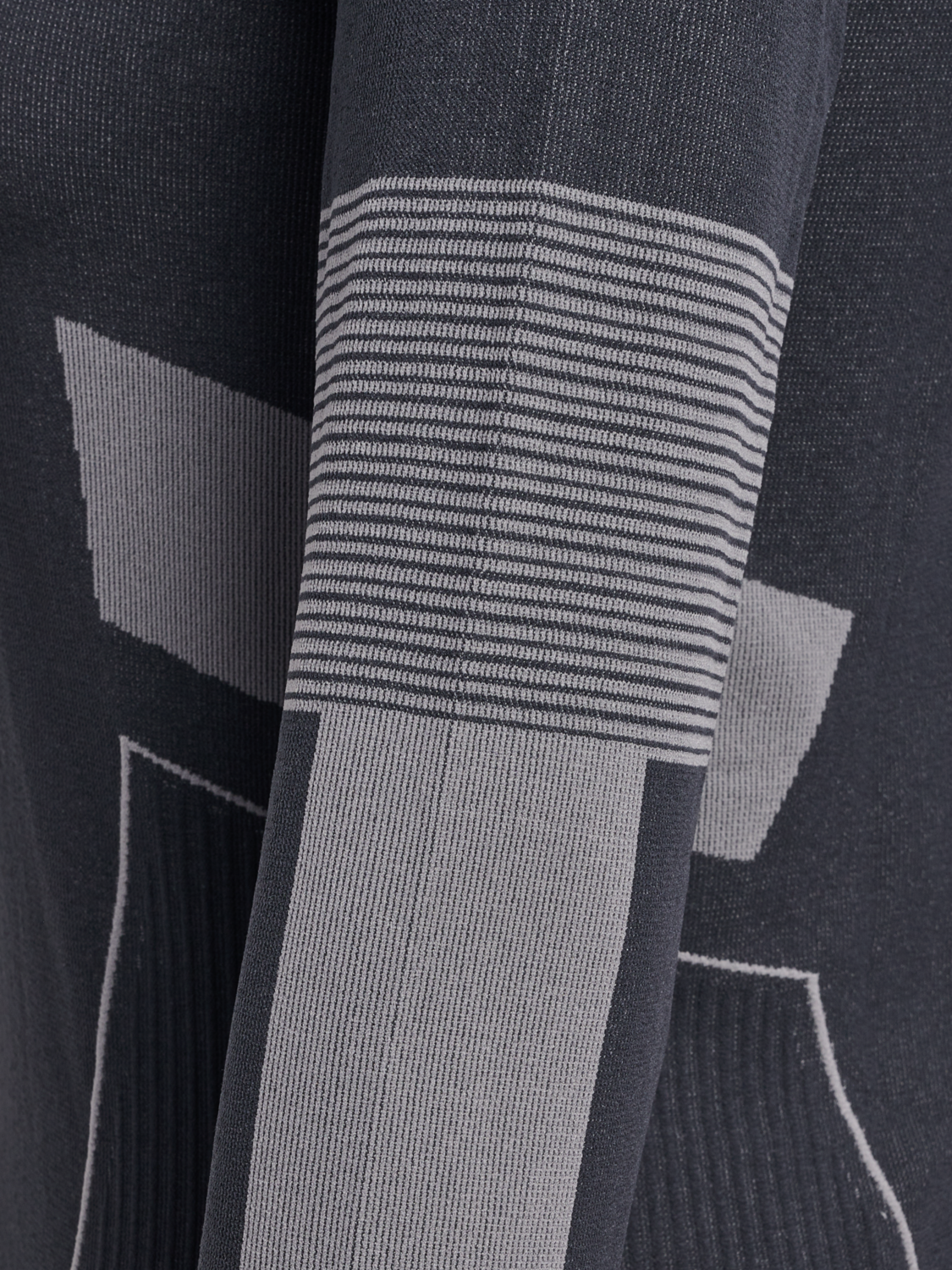 hmlSEAMLESS TEE LS, OBSIDIAN, packshot