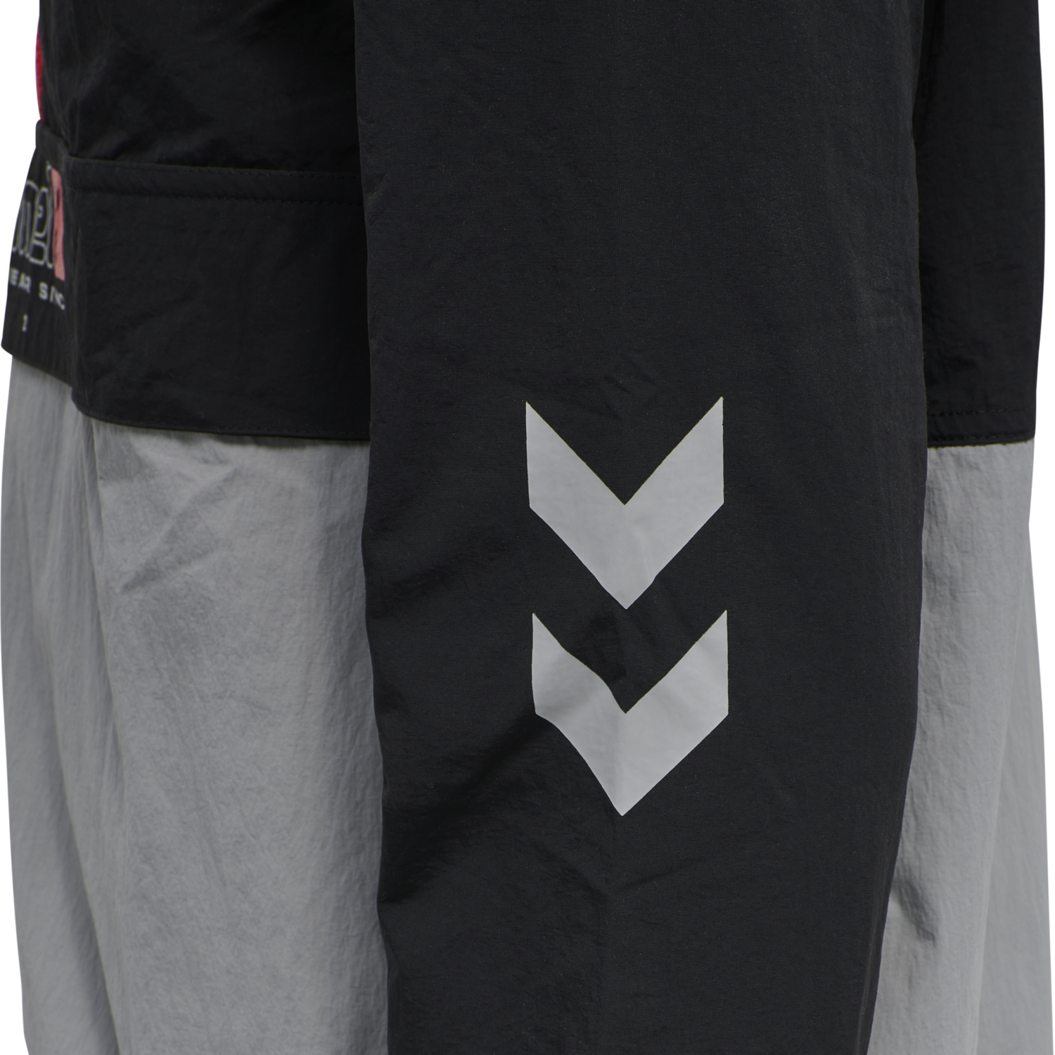 hmlLGC MUSA WOV HALFZIP JACKET, 2001, packshot