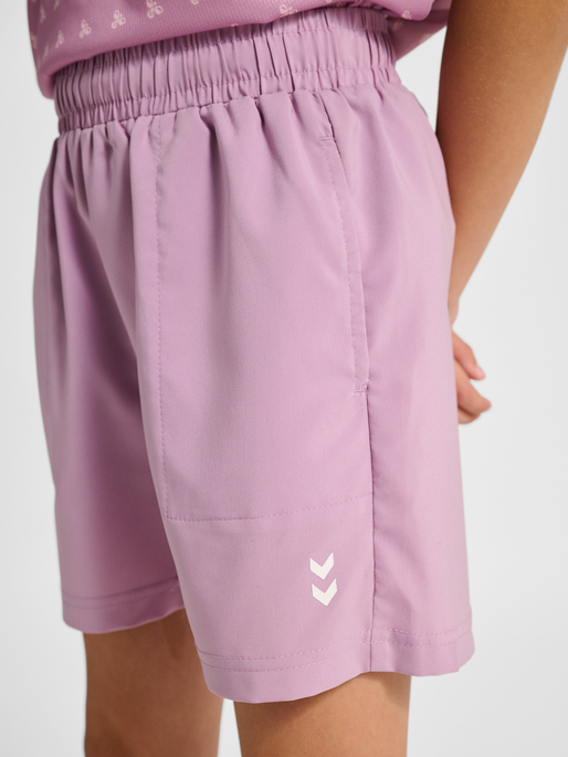 hmlJR PULSE WORKOUT SHORTS, LAVENDER MIST, model