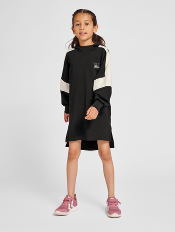 hmlMARLEE HOODIE DRESS, BLACK, model